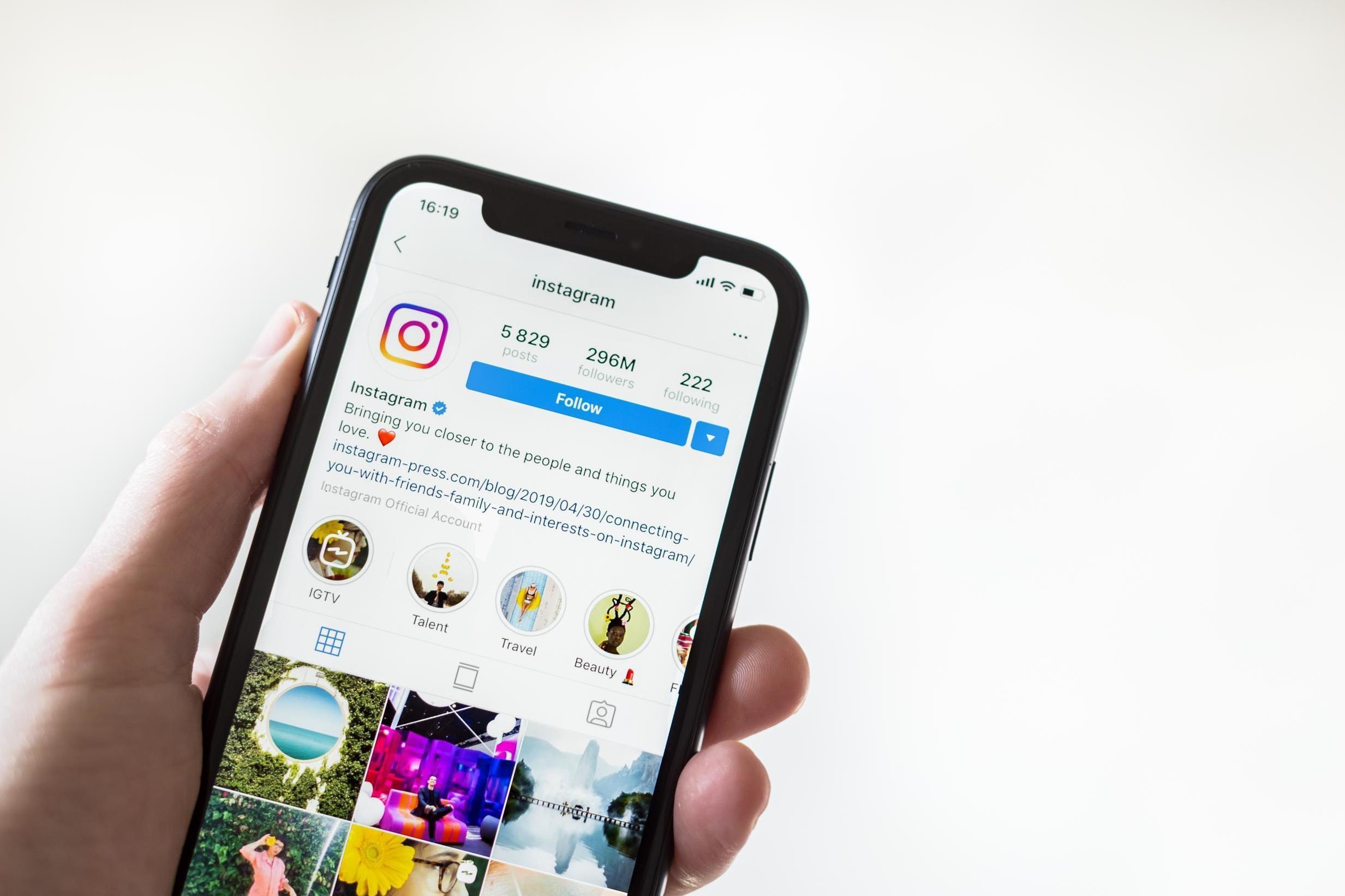 ukuran postingan feed instagram
