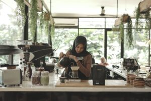 kelebihan usaha coffee shop