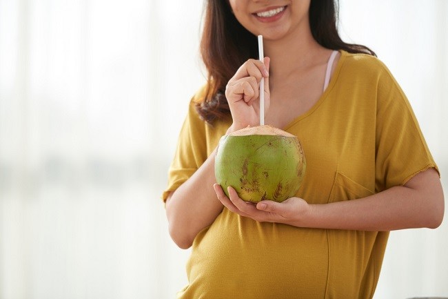 kelapa muda untuk ibu hamil