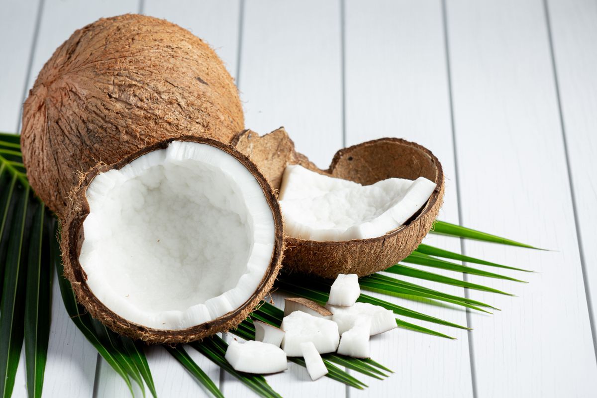 olahan kue dari kelapa parut