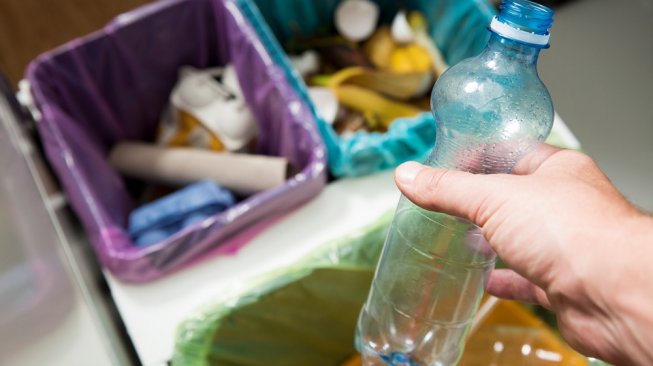 cara menangani sampah