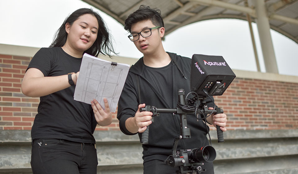 Videografi Rapat Perusahaan